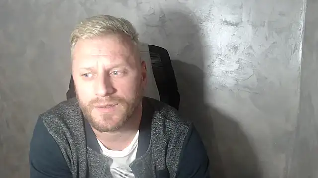 Snapshot of ANGELALEXYNO2024 chatting on December 17, 2:44 pm ANGELALEXYNO2024 online show from December 17, 2:44 pm