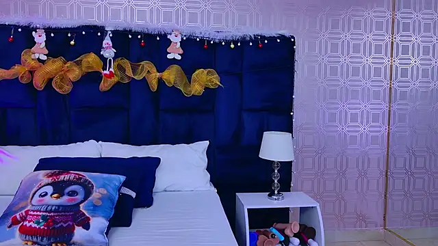 LexaDeRusso online show from December 14, 12:44 pm