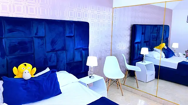 LexaDeRusso online show from March 19, 7:47 pm