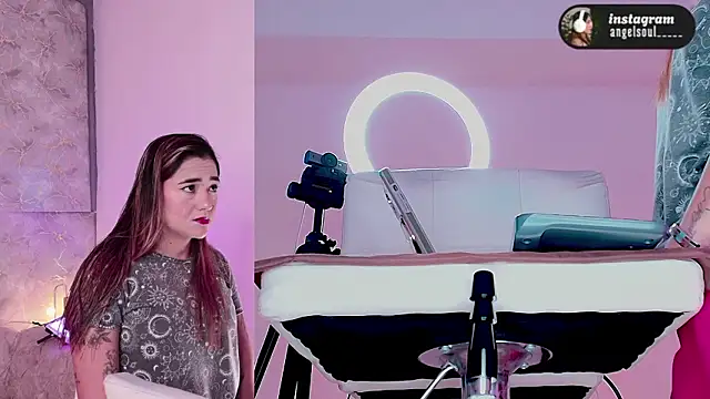 Angelst   online show from March 21, 8:04 am