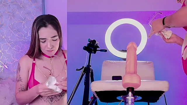 Angelst   online show from April 13, 1:31 am