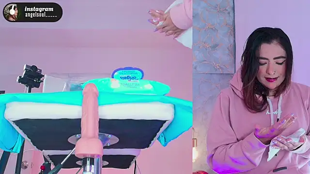 Angelst   online show from November 22, 6:01 am