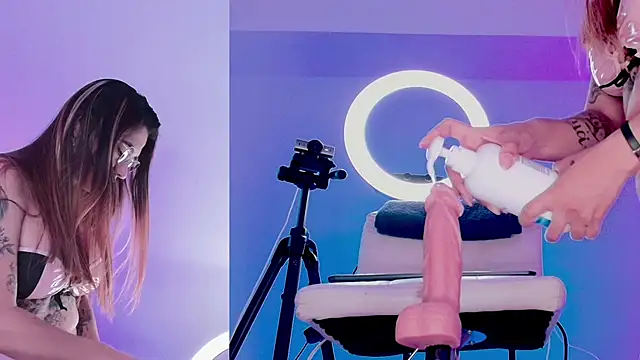 Angelst   online show from April 9, 1:29 am