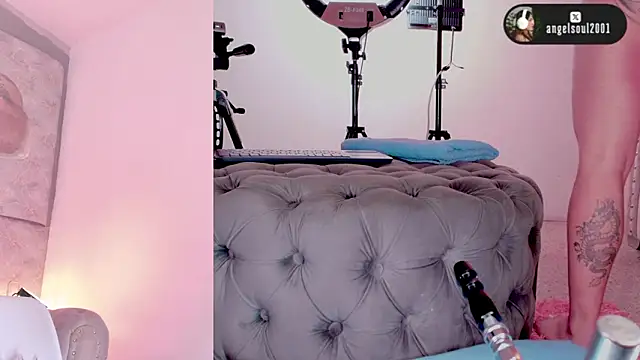 Angelst   online show from February 28, 7:19 am