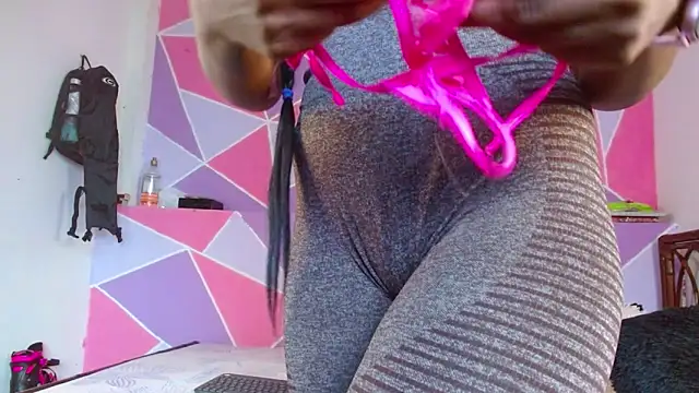 ebony alika1 online show from February 11, 1:09 pm