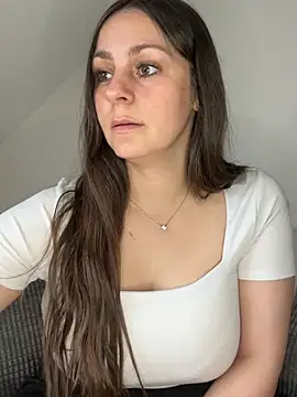 Loella-Rose online show from April 13, 7:23 am