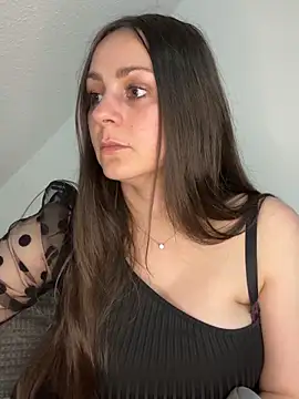 Loella-Rose online show from April 9, 8:37 pm