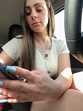 Loella-Rose online show from March 11, 10:29 am