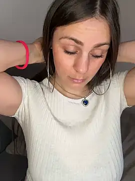 Loella-Rose online show from February 2, 10:46 am