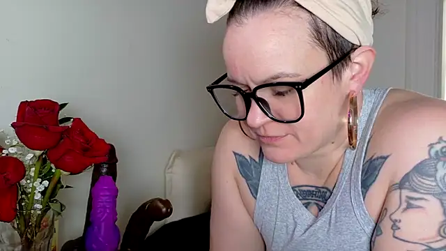 Snapshot of quinnmariexo chatting on February 24, 5:14 pm quinnmariexo online show from February 24, 5:14 pm