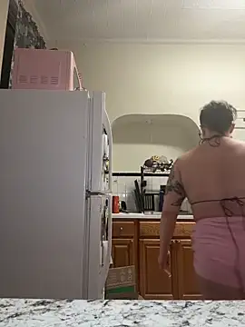 quinnmariexo online show from May 22, 1:47 am