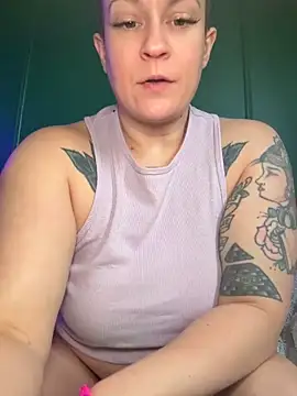 quinnmariexo online show from June 2, 3:23 pm