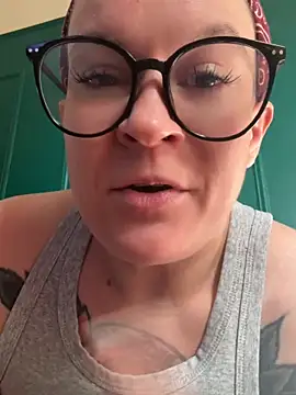 quinnmariexo online show from May 11, 1:12 pm