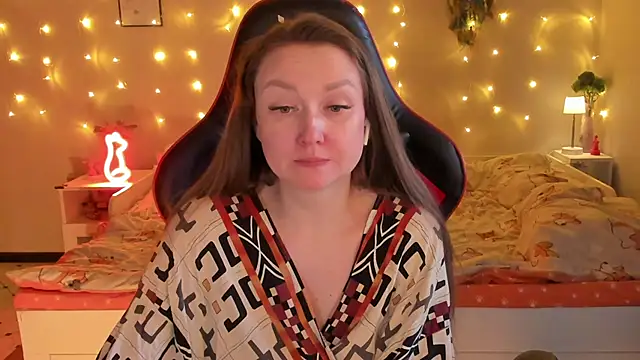 desperatehousewife   online show from April 30, 3:35 am