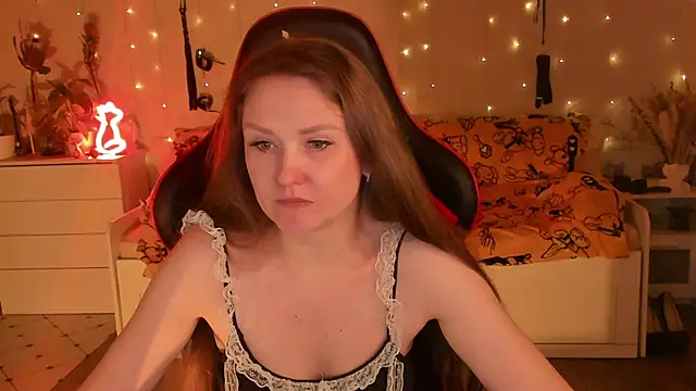 desperatehousewife   online show from November 8, 6:11 pm