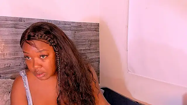 Aishaza1 online show from March 2, 10:47 am