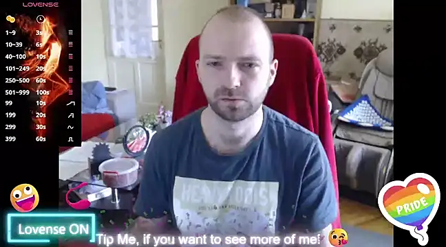 Snapshot of RealManHaveHairy chatting on March 16, 11:27 am RealManHaveHairy online show from March 16, 11:27 am