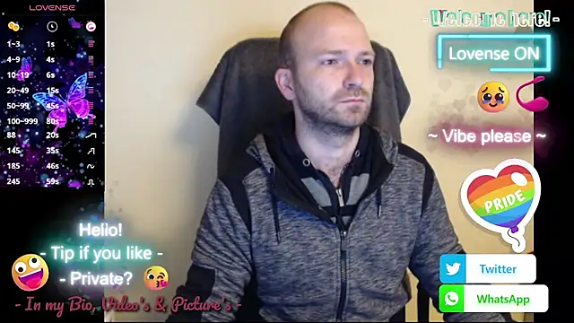 Snapshot of RealManHaveHairy chatting on September 26, 6:26 pm RealManHaveHairy online show from September 26, 6:26 pm