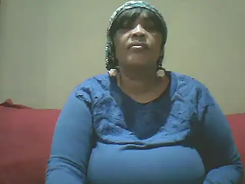 SexxyBoob online show from March 8, 11:19 pm