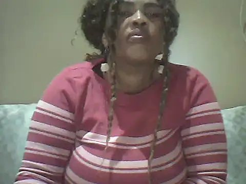 Snapshot of SexxyBoob chatting on July 21, 5:58 pm SexxyBoob online show from July 21, 5:58 pm
