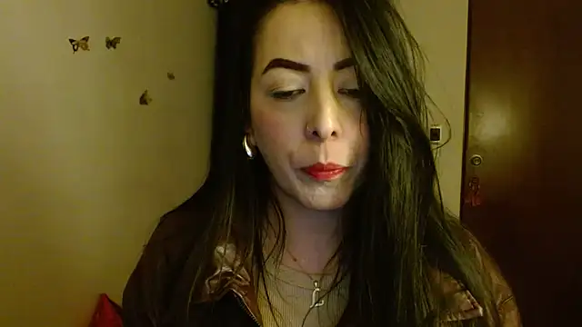 Snapshot of ella_peck chatting on July 28, 4:31 am ella peck online show from July 28, 4:31 am
