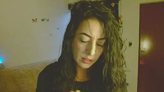 ella peck online show from May 16, 8:19 pm