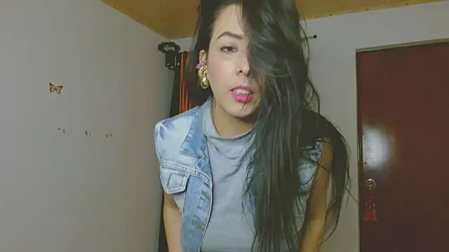 ella peck online show from October 5, 3:19 am
