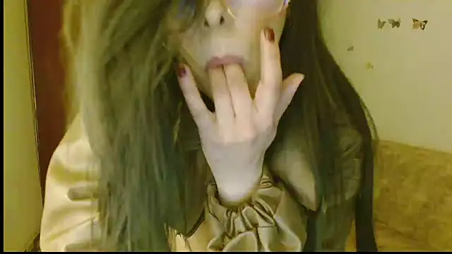 ella peck online show from April 23, 5:58 am