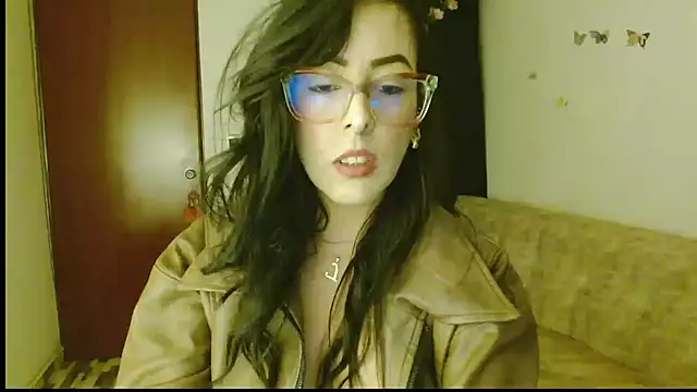 ella peck online show from April 22, 3:13 am