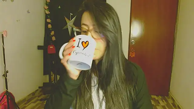 ella peck online show from February 9, 2:20 am