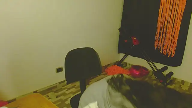 ella peck online show from October 30, 6:01 am