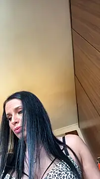 Snapshot of Hotmomcheckk_ chatting on October 26, 10:37 am Hotmomcheckk online show from October 26, 10:37 am