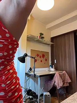 Hotmomcheckk  online show from February 8, 9:18 am