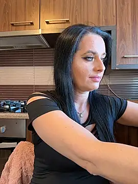 Hotmomcheckk  online show from February 22, 10:50 am