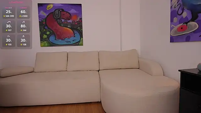 cuteface bigass  online show from December 2, 9:16 pm