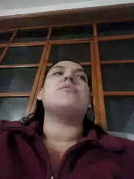 Sophie-hatter online show from February 6, 1:27 am