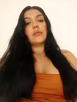 Sophie-hatter online show from March 2, 2:51 am