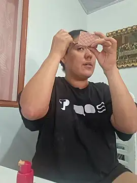 Sophie-hatter online show from November 11, 4:57 pm