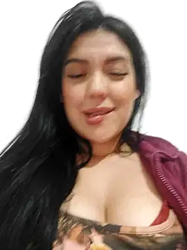 Sophie-hatter online show from February 23, 4:35 pm