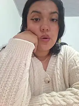 Sophie-hatter online show from March 24, 3:28 am