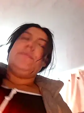 Sophie-hatter online show from December 19, 3:36 pm