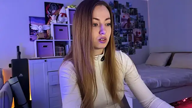 LinaWitch online show from June 17, 2:27 pm
