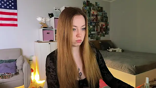 Snapshot of LinaWitch chatting on March 27, 12:28 pm LinaWitch online show from March 27, 12:28 pm