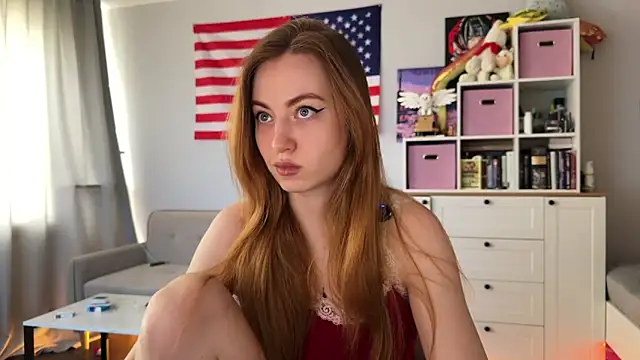 Snapshot of LinaWitch chatting on May 13, 2:02 pm LinaWitch online show from May 13, 2:02 pm