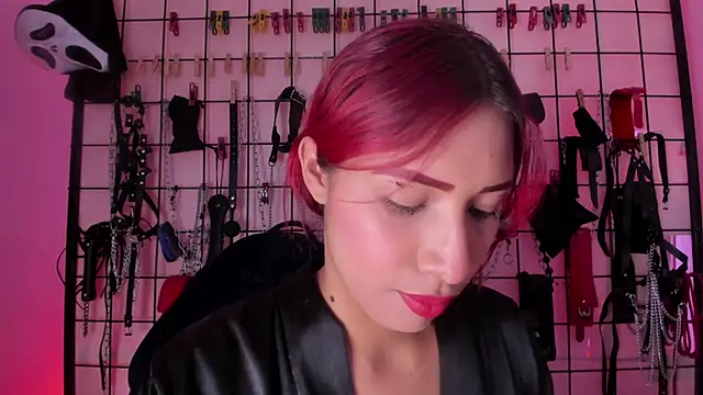 charrlotte quinn online show from December 22, 3:23 pm