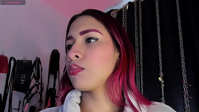 charrlotte quinn online show from June 1, 12:38 pm