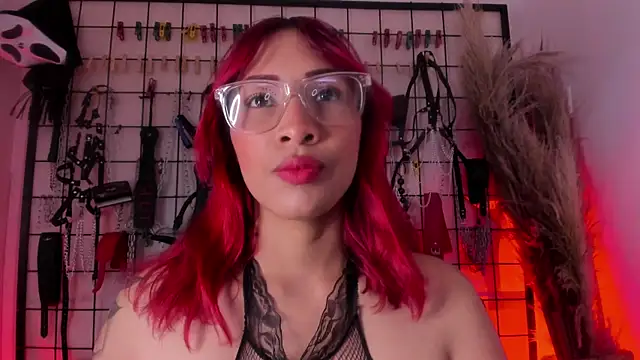 charrlotte quinn online show from December 2, 2:52 pm