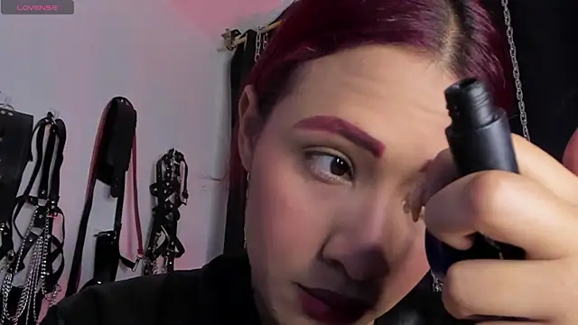 charrlotte quinn online show from April 21, 12:34 pm