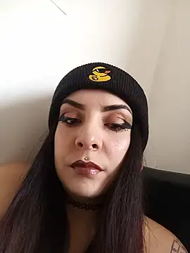 Snapshot of GoddessJovita666 chatting on August 5, 6:46 pm GoddessJovita666 online show from August 5, 6:46 pm
