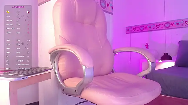 Snapshot of keily_gh1 chatting on February 24, 4:49 am keily gh1 online show from February 24, 4:49 am